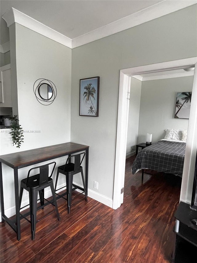 5 of 16 - 1320 Drexel Ave 301, Miami Beach, FL