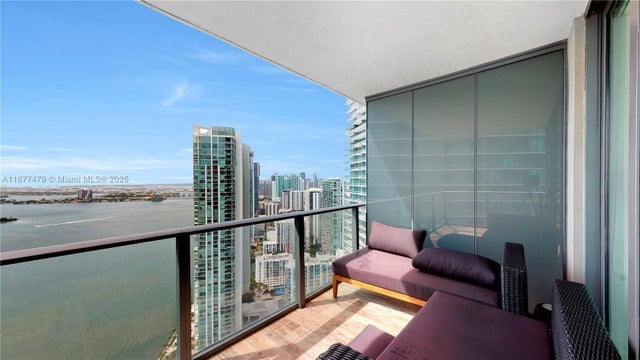 650 Ne 32nd St 4607, Miami