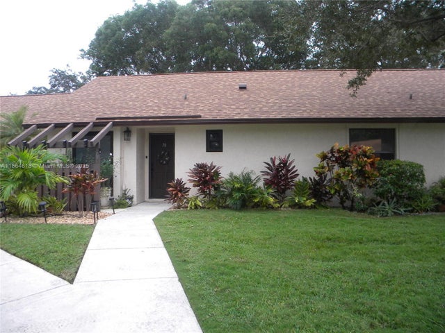 2 of 46 - 78 Via De Casas Norte, Boynton Beach, FL