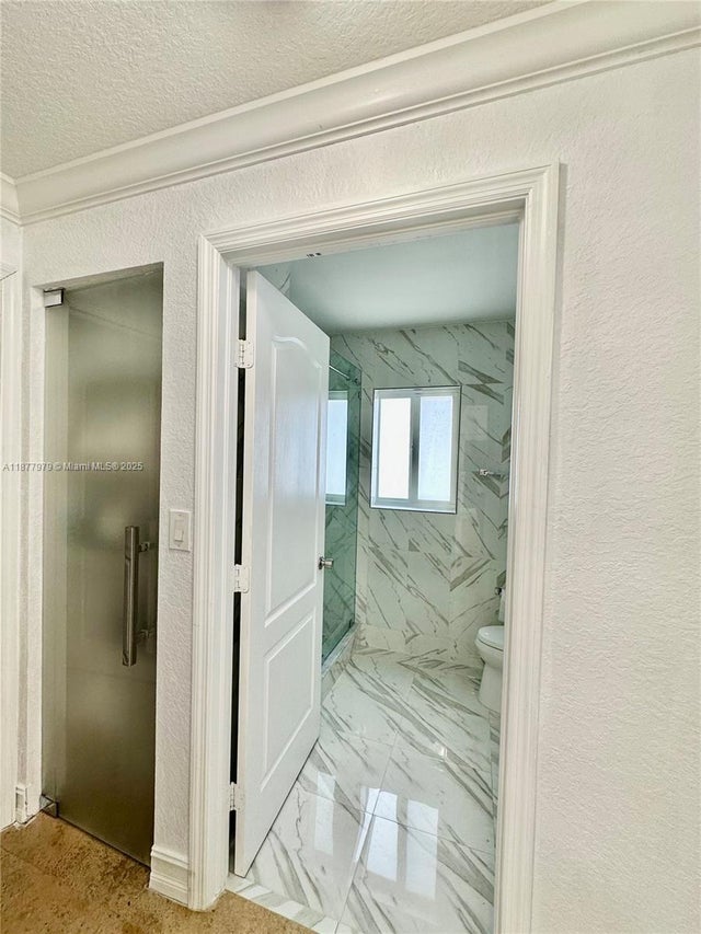 5 of 28 - 1455 Sw 155th Ct, Miami, FL