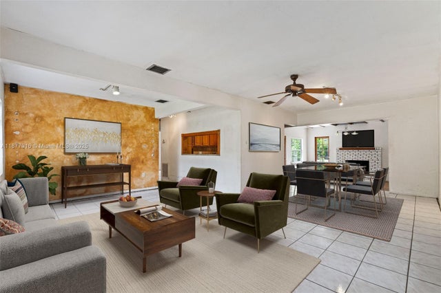 4 of 55 - 7862 Sw 67th Ave, South Miami, FL