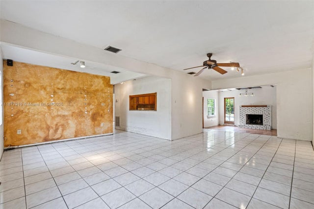5 of 55 - 7862 Sw 67th Ave, South Miami, FL