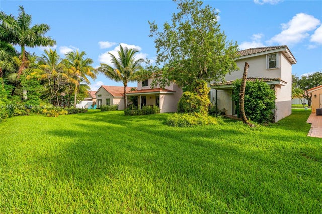 4 of 13 - 17668 Sw 20th St, Miramar, FL