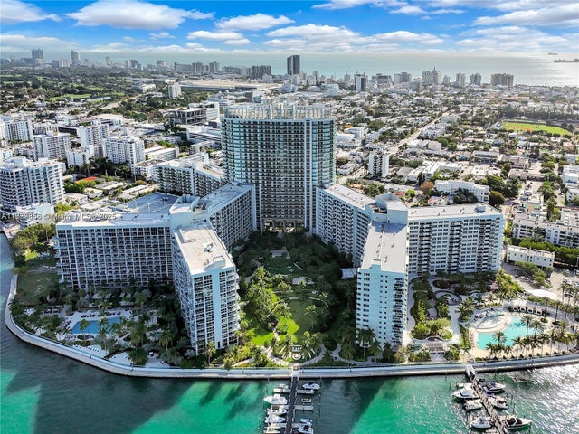4 of 52 - 1500 Bay Rd 328s, Miami Beach, FL