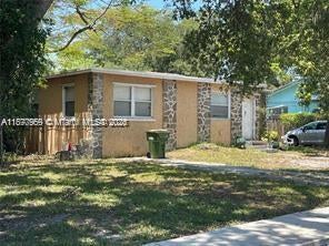 3 of 27 - 1565 Ne 141st St, North Miami, FL
