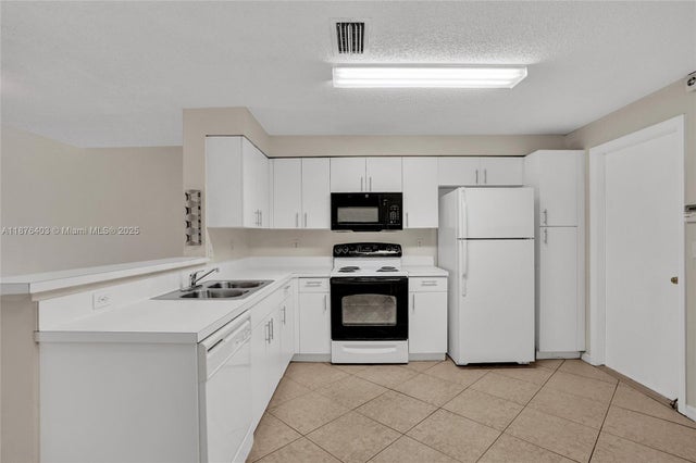 5 of 45 - 1210 Sorrento Dr 1210, Weston, FL