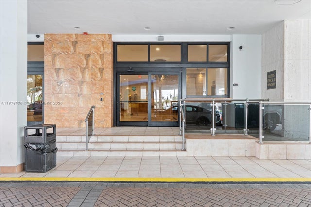 5 of 63 - 3725 S Ocean Dr 1609, Hollywood, FL