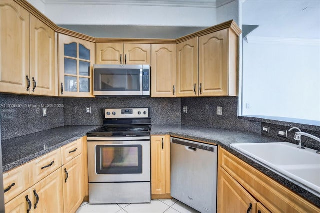 4 of 48 - 3306 Sw 171st Ter, Miramar, FL