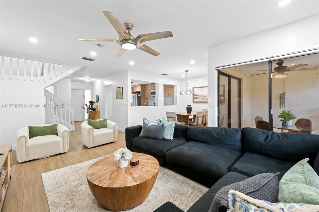 3005 Nw 48th Ave 3005, Coconut Creek