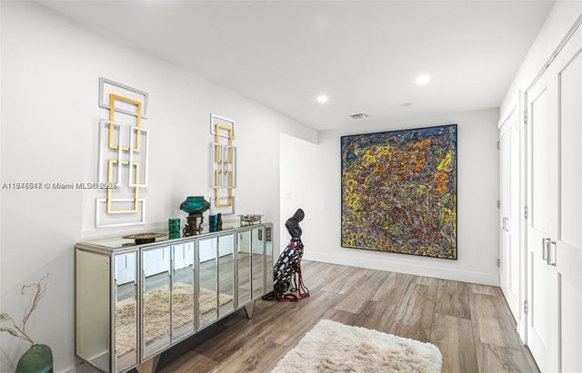 5 of 46 - 3100 Ne 48th St 312, Fort Lauderdale, FL