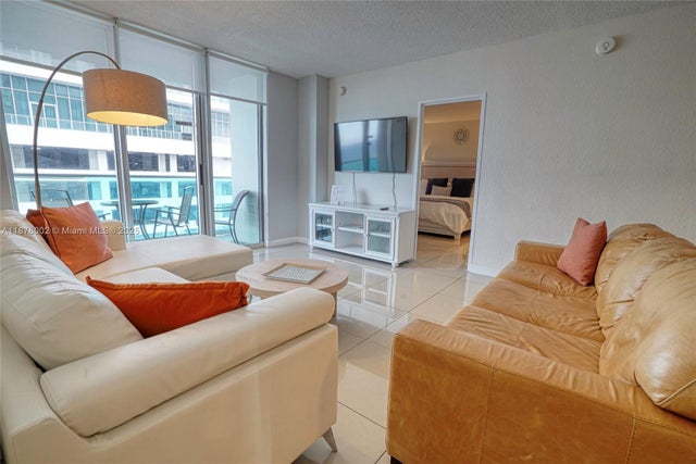3 of 11 - 4001 S Ocean Dr 11j, Hollywood, FL