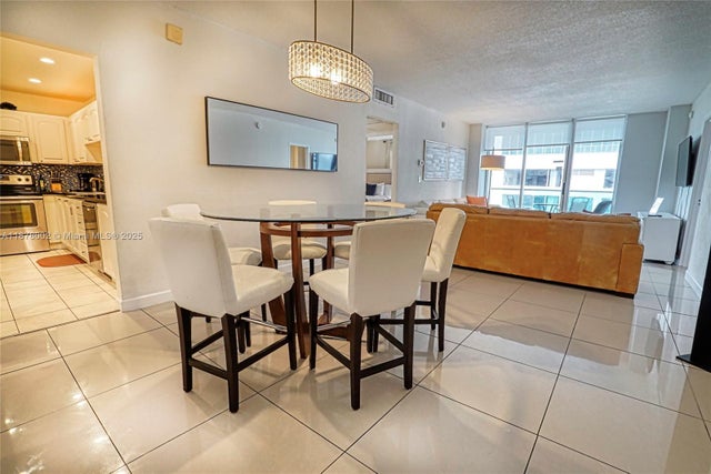 4 of 11 - 4001 S Ocean Dr 11j, Hollywood, FL