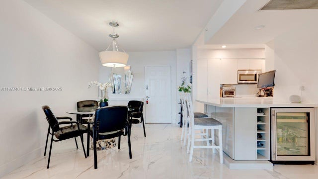 4 of 46 - 2501 S Ocean Dr 322, Hollywood, FL