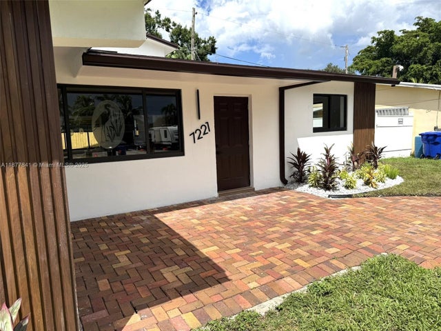 5 of 34 - 7221 Freedom St, Hollywood, FL