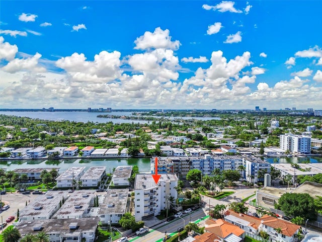 5 of 40 - 7830 Dickens Ave 202, Miami Beach, FL