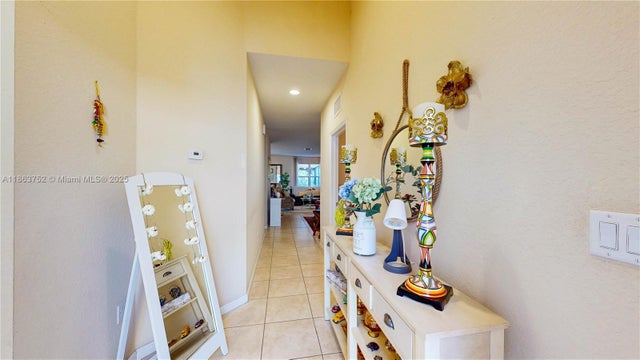 4 of 81 - 3090 Se 7th Ct, Homestead, FL