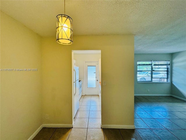 5 of 19 - 1830 Cleveland St 2, Hollywood, FL