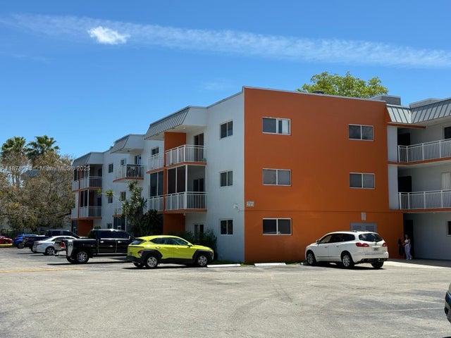 1 of 26 - 11301 Sw 200th St 306-a, Miami, FL