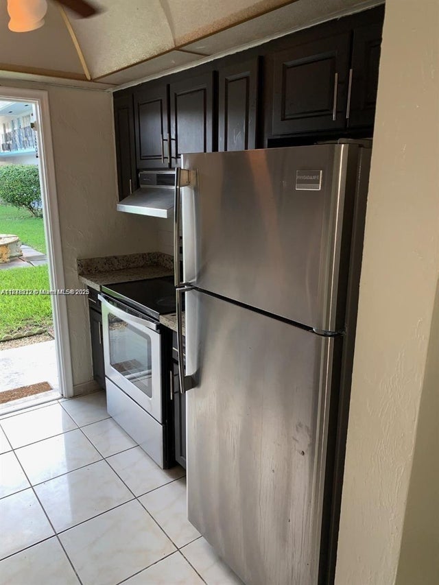 5 of 20 - 1850 Arthur St 2, Hollywood, FL