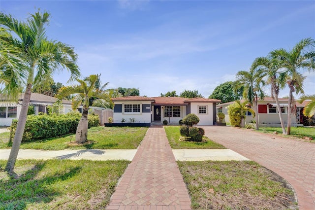 3 of 28 - 2238 Rodman St, Hollywood, FL