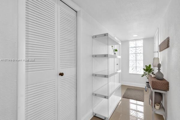 3 of 19 - 398 Lakeview Dr 205, Weston, FL