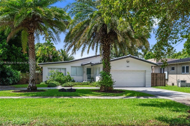 2 of 36 - 1620 Lenape Dr, Miami Springs, FL