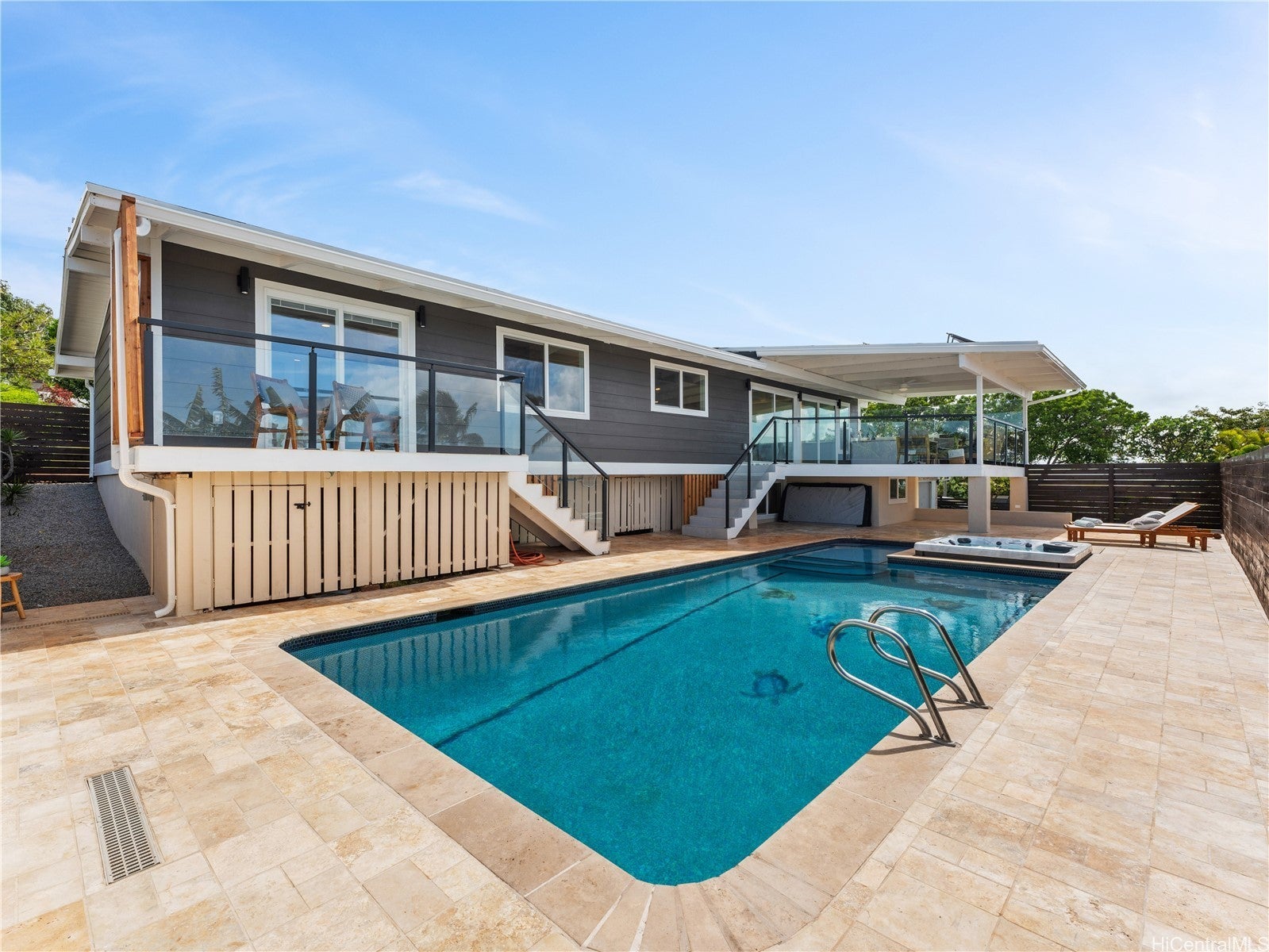 Photo of Listing #202520312