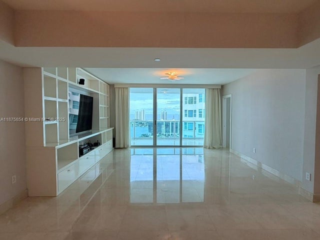 3 of 65 - 3301 Ne 183rd St Ph9, Aventura, FL