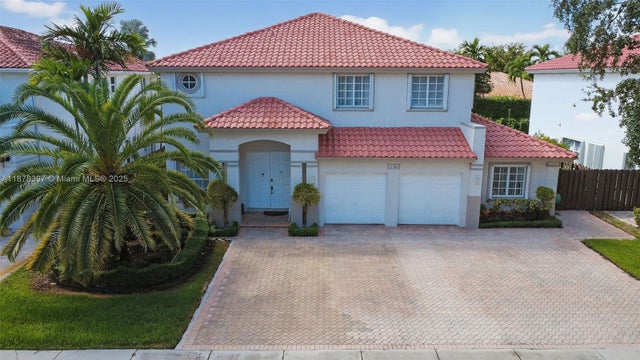 2 of 40 - 11294 Nw 66 St, Doral, FL