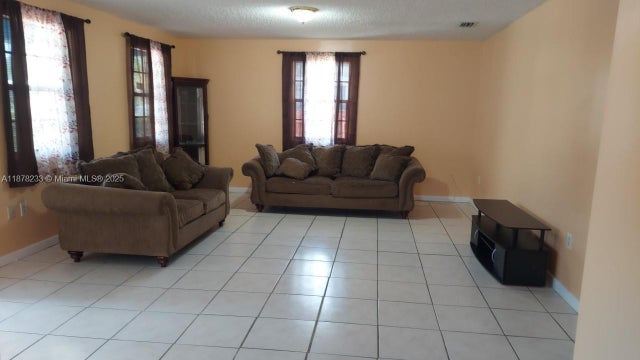 3 of 37 - 5738 Fletcher St, Hollywood, FL