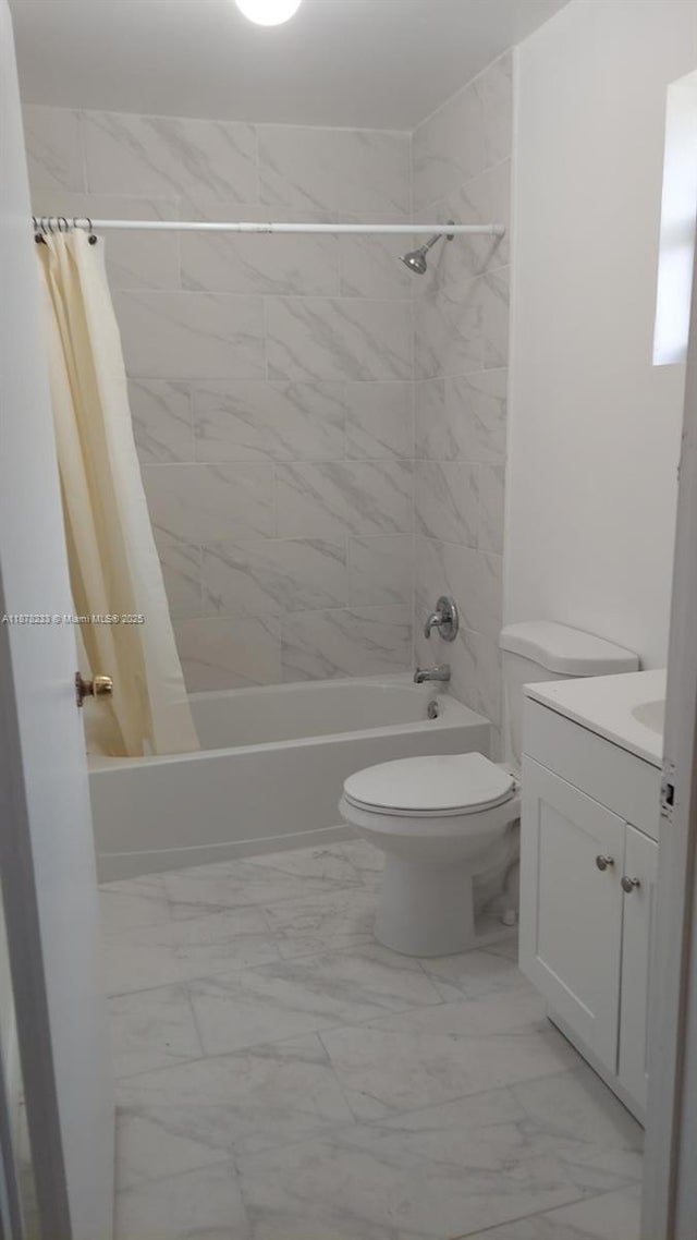 4 of 37 - 5738 Fletcher St, Hollywood, FL