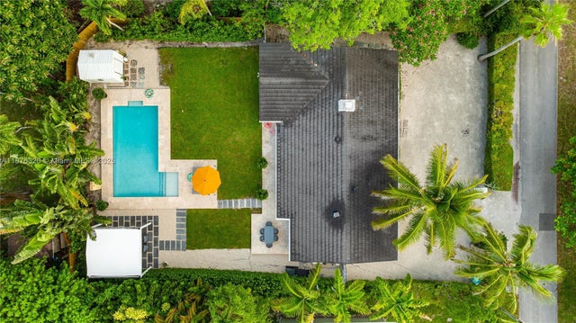 4 of 62 - 11403 Ne 8th Ave, Biscayne Park, FL