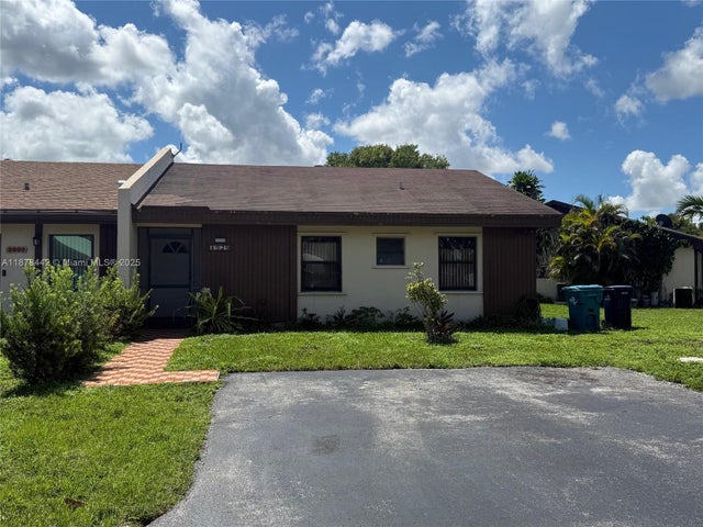 1 of 27 - 4929 Sw 139th Ct, Miami, FL