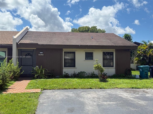 3 of 27 - 4929 Sw 139th Ct, Miami, FL