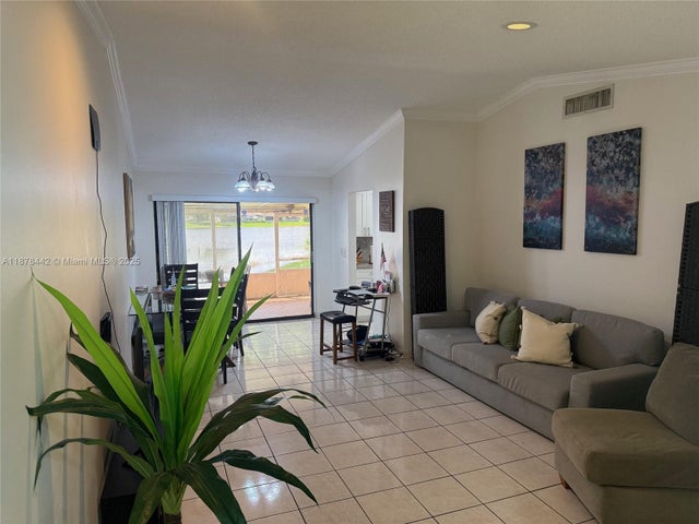5 of 27 - 4929 Sw 139th Ct, Miami, FL