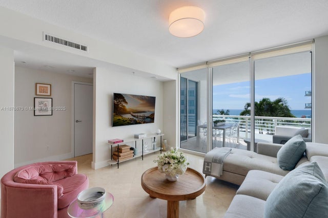 1 of 31 - 3801 Collins Ave 503, Miami Beach, FL