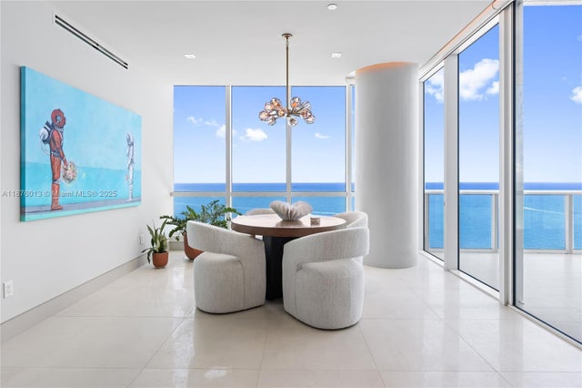 2 of 31 - 100 S Pointe Dr 3605, Miami Beach, FL