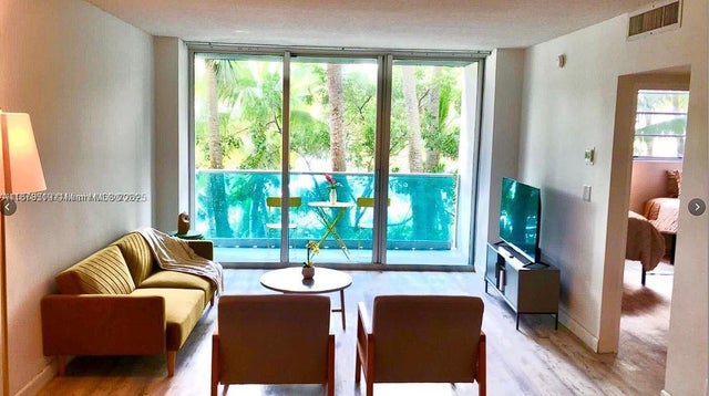 2 of 11 - N/A, Hollywood, FL