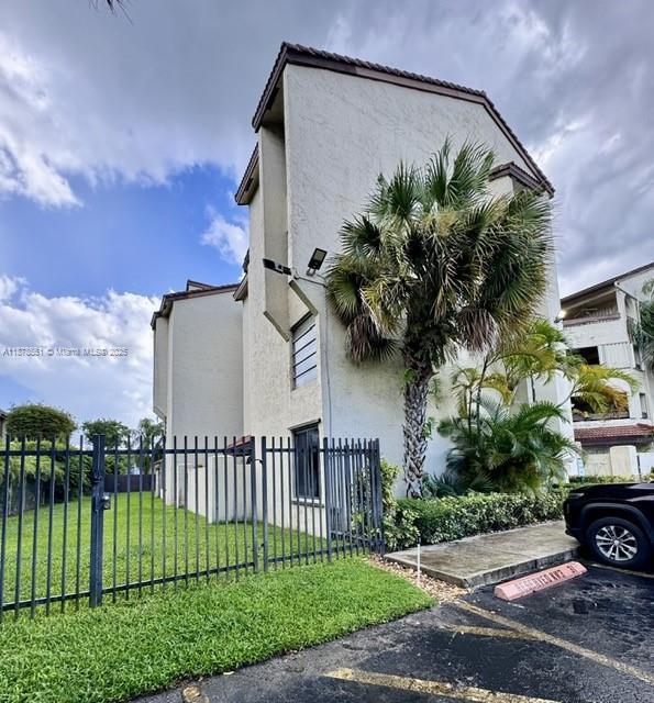 8933 Sw 123rd Ct 102, Miami