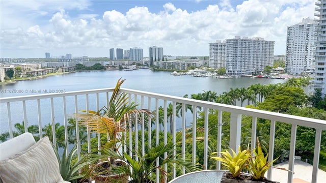 3 of 50 - 2851 Ne 183rd St 1110e, Aventura, FL