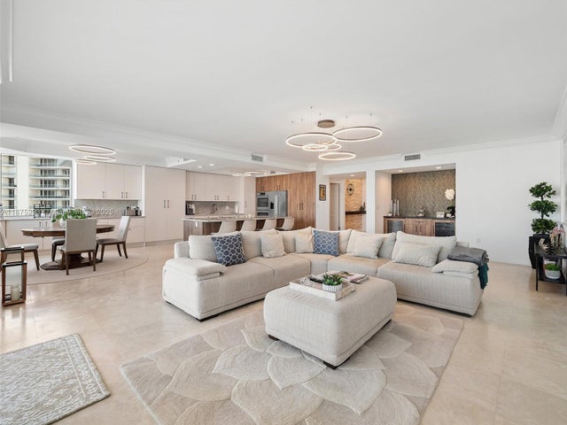 4 of 64 - 3201 Ne 183rd St 2608, Aventura, FL