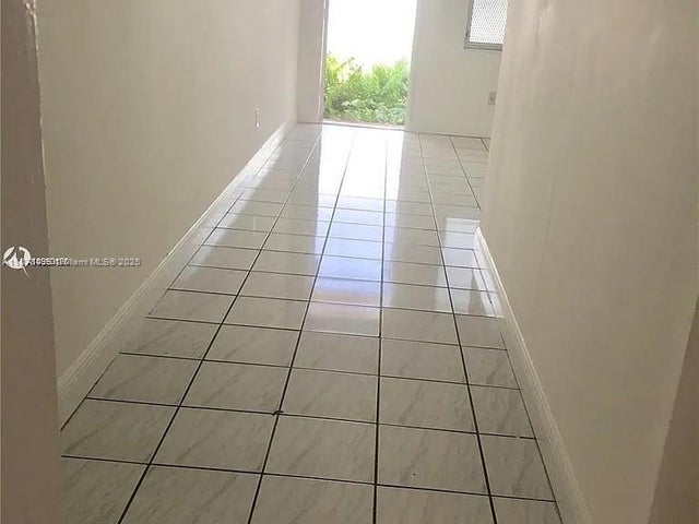 3 of 9 - 7720 Harding Ave 6, Miami Beach, FL