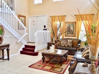 Photo of Listing #A11878559