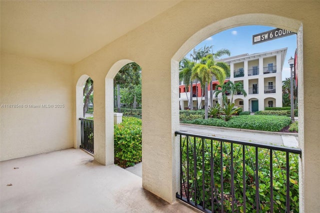 5 of 70 - 27 Sw 6th Ct, Pompano Beach, FL