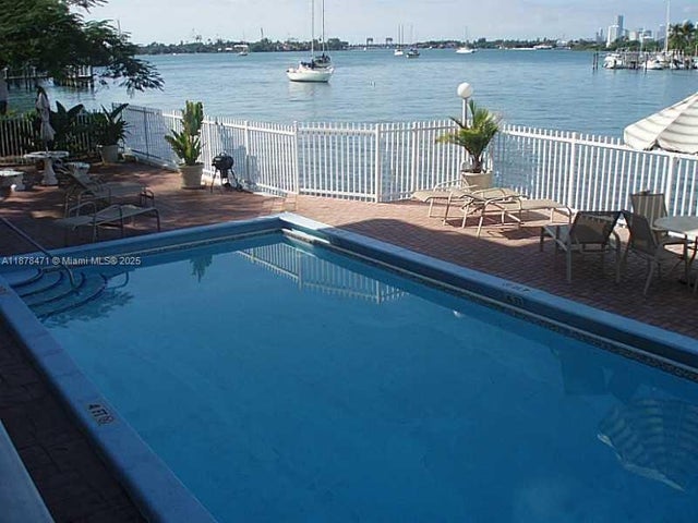 3 of 10 - 1441 Lincoln Rd 308, Miami Beach, FL