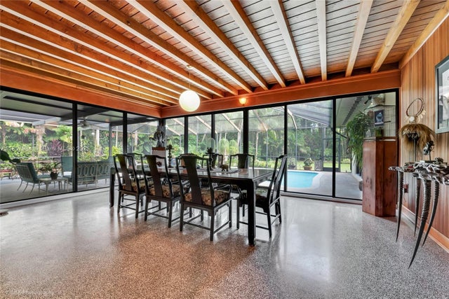 4 of 32 - 13831 Sw 232nd St, Miami, FL