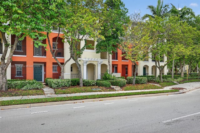3 of 65 - 704 Sw 1st Ave, Pompano Beach, FL