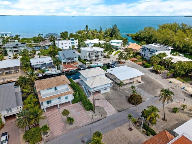 4 of 57 - 106 Lisbon Ct, Islamorada, FL