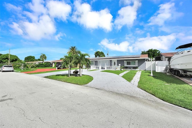 1 of 42 - 7905 Ramona St, Miramar, FL