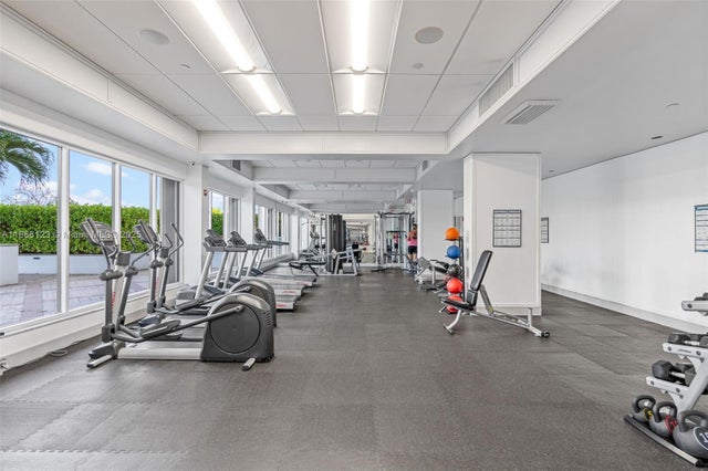 4 of 41 - 2851 Ne 183rd St 2107e, Aventura, FL
